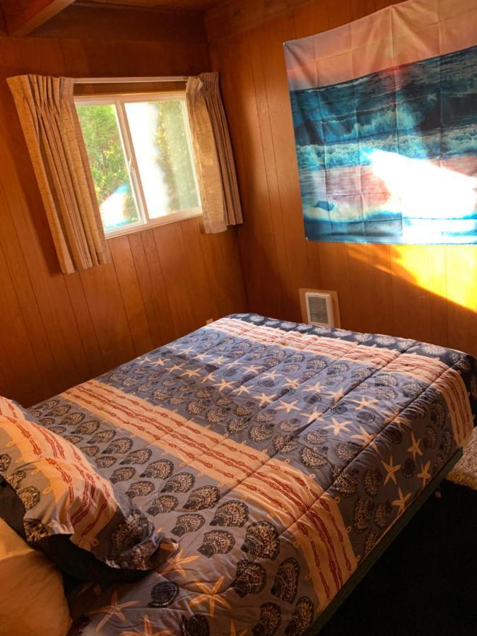 Curley'S Resort & Dive Center Sekiu 外观 照片